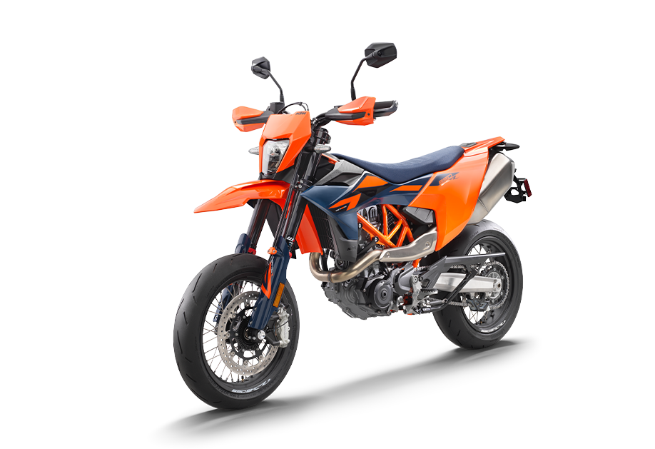 PHO_BIKE_90_LIVO_KTM-supermoto-690-smcr-us-front-left-side-view-studio-image_#SALL_#AEPI_#V1.png
