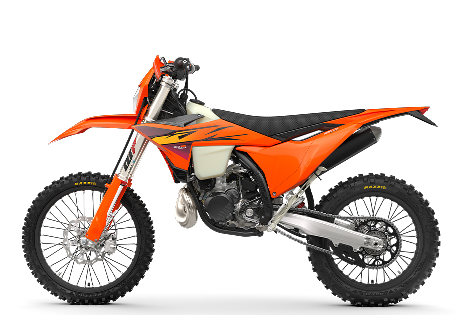 PHO_BIKE_90_LI_KTM-enduro-300-exc-left-side-view-studio-image_#SALL_#AEPI_#V1.png