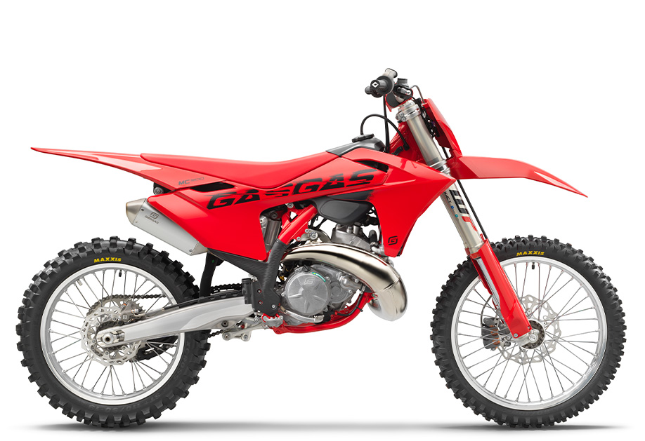 PHO_BIKE_90_RE_GASGAS-2025-MC-300-90-right_#SALL_#AEPI_#V2.jpg