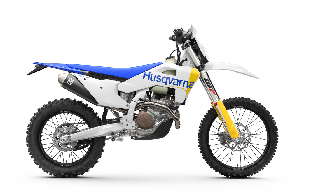 PHO_BIKE_90_RE_Husqvarna-Enduro-FE-450-MY27-90-right_#SES-MX_#AEPI_#V1.png