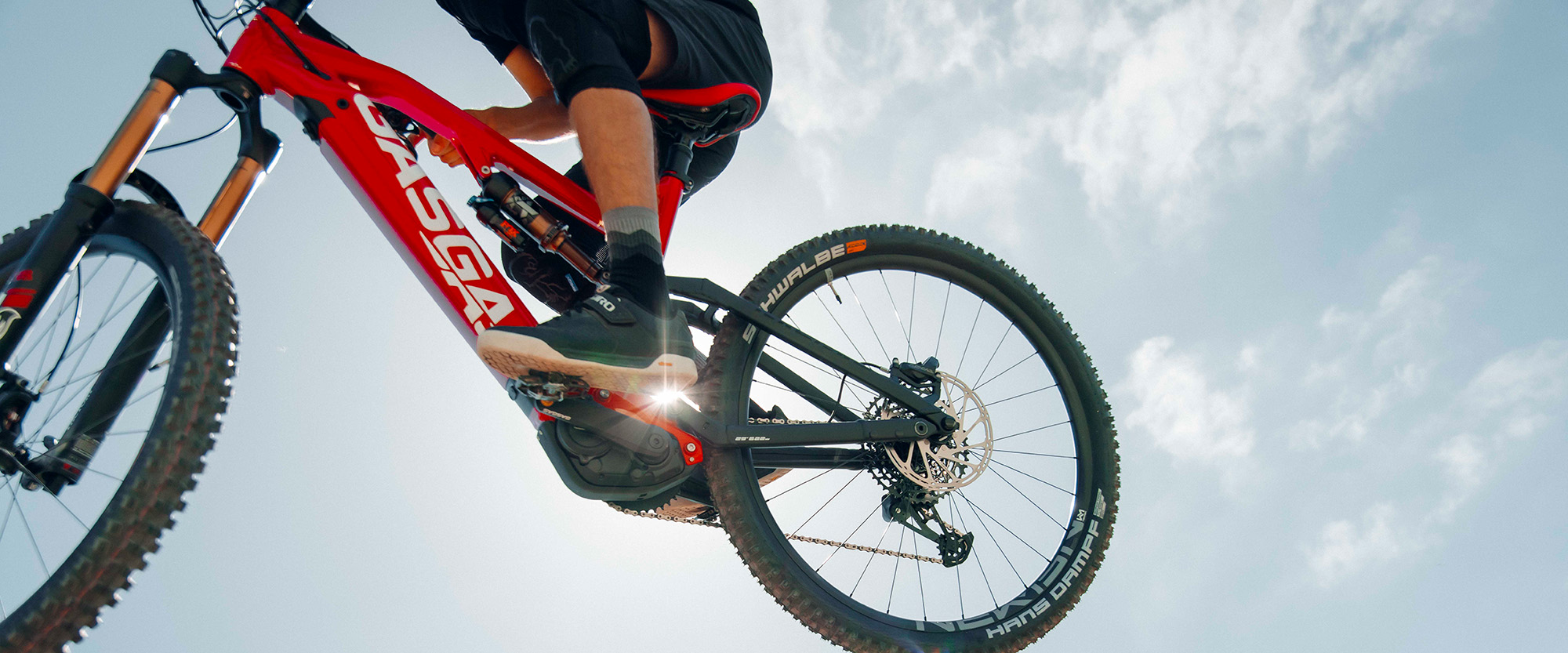 PHO_BIKE_ACT_BILD1_GAS-24-ECA-3-1_%23SALL_%23AEPI_%23V1.jpg