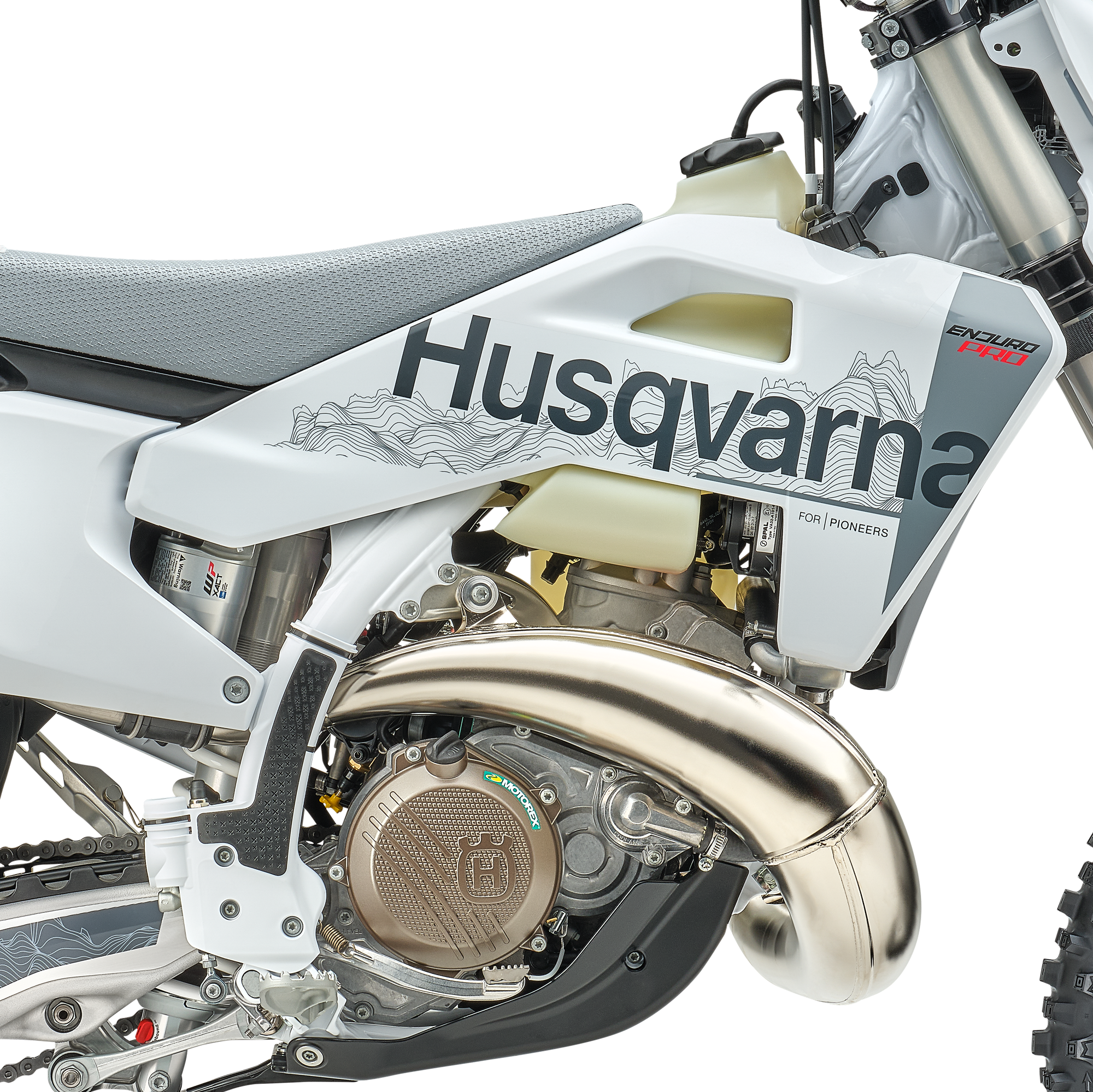 PROVEN PERFORMANCE. DISTINCTIVE DESIGN.