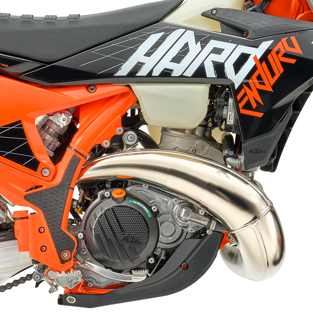 PURE 2-STROKE RESPONSE. MAXIMUM CONTROL.