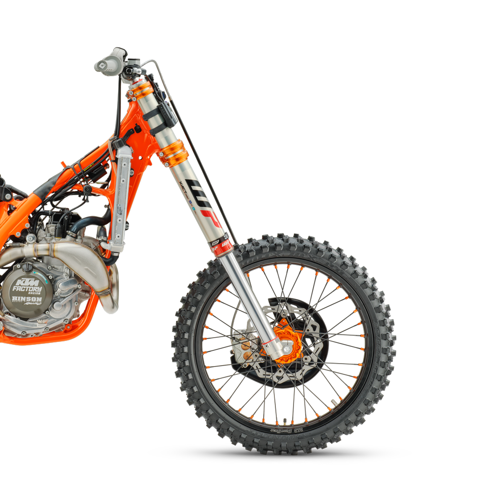 PARTIE AVANT ROBUSTE