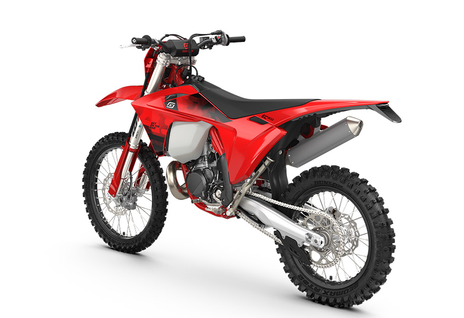 PHO_BIKE_PERS_LIHI_ENDURO-EC-300-MY26-US-rear-left_#SALL_#AEPI_#V1.jpg