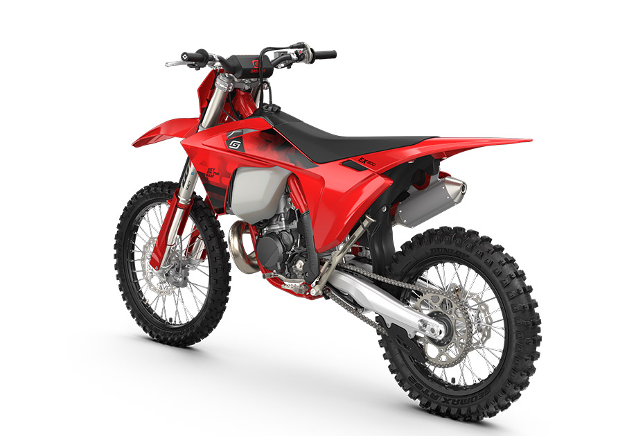 PHO_BIKE_PERS_LIHI_GASGAS-EX-300-MY26-rear-left_#SALL_#AEPI_#V1.jpg