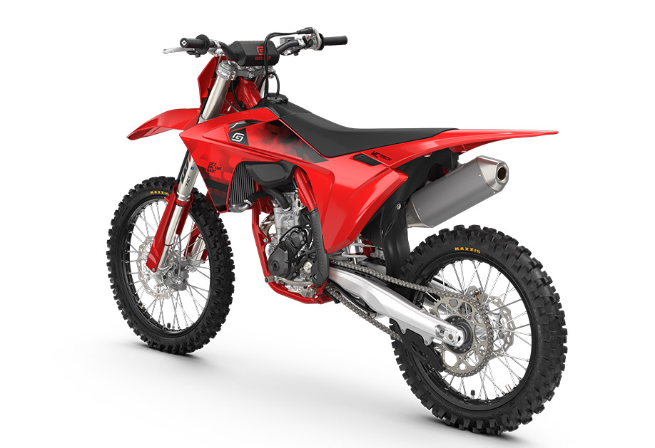PHO_BIKE_PERS_LIHI_GASGAS-MC250F-MY26-rear-left_#SALL_#AEPI_#V1.jpg