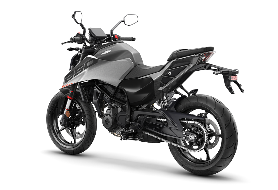 PHO_BIKE_PERS_LIHI_KTM-2026-naked-bikes-250-duke-silver-rear-left-view_#SALL_#AEPI_#V1.png
