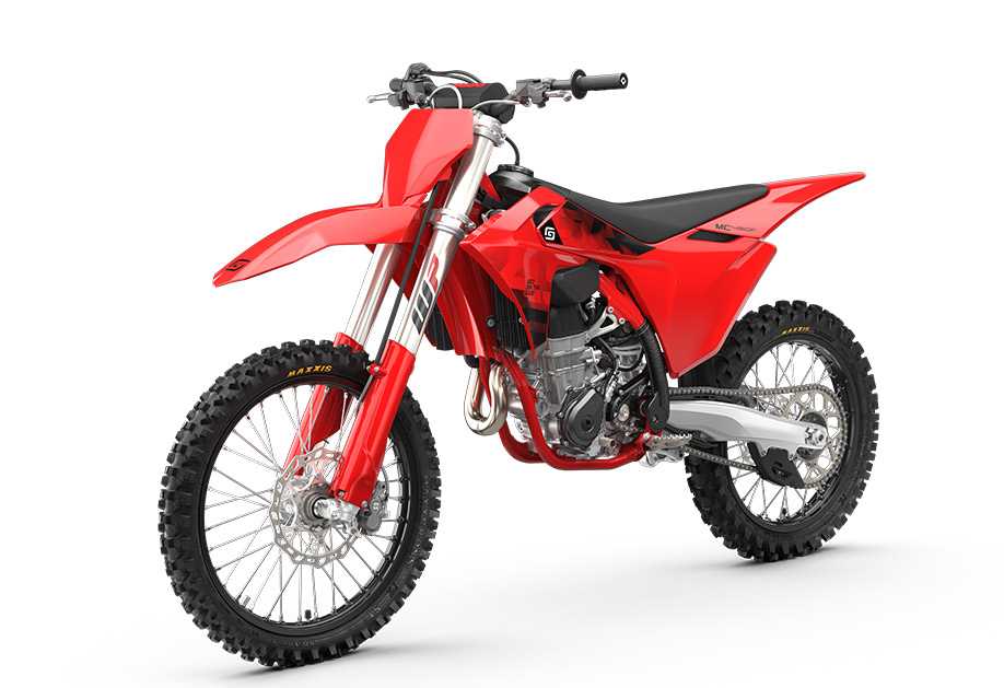 PHO_BIKE_PERS_LIVO_GASGAS-MC450F-MY26-front-left_#SALL_#AEPI_#V1.jpg