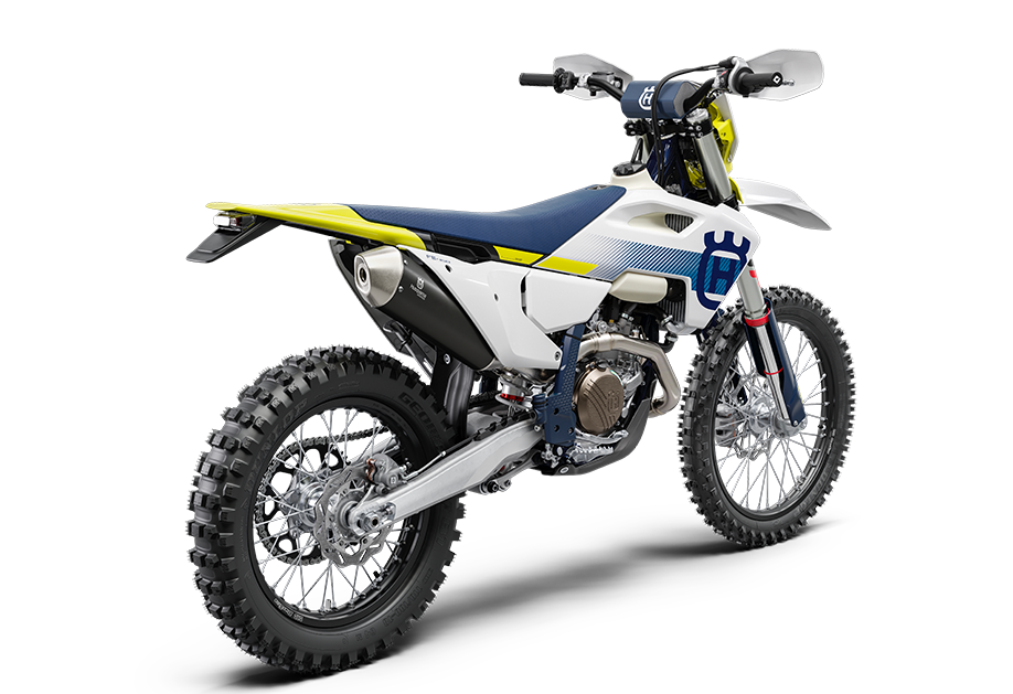 PHO_BIKE_PERS_REHI_FE450-MY24-US-rear-right_#SALL_#AEPI_#V1.png