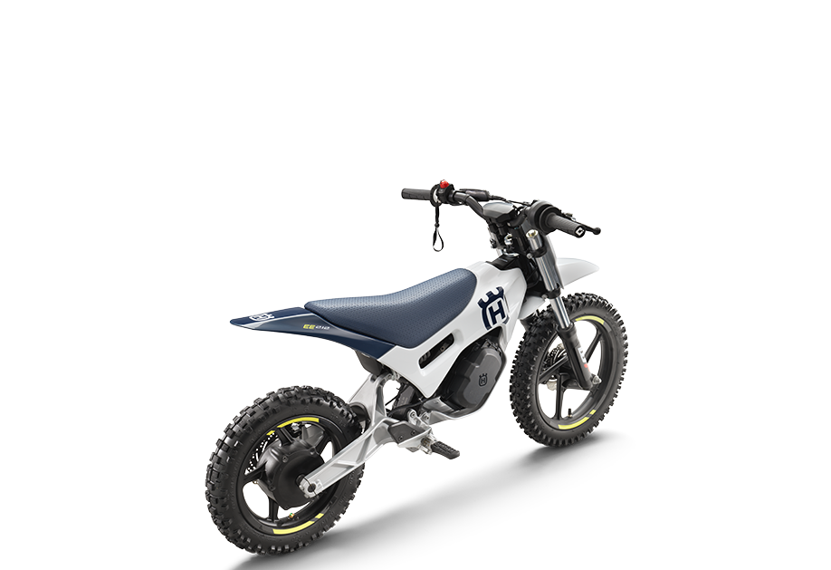 PHO_BIKE_PERS_REHI_HQV-Electric-EE212-MY26-rear-right_#SALL_#AEPI_#V1.png