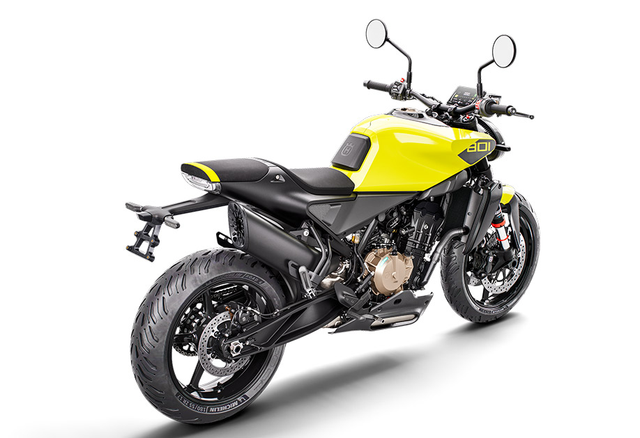 PHO_BIKE_PERS_REHI_Husqvarna-Vitpilen-801-MY25-yellow-rear-right_#SALL_#AEPI_#V1.jpg