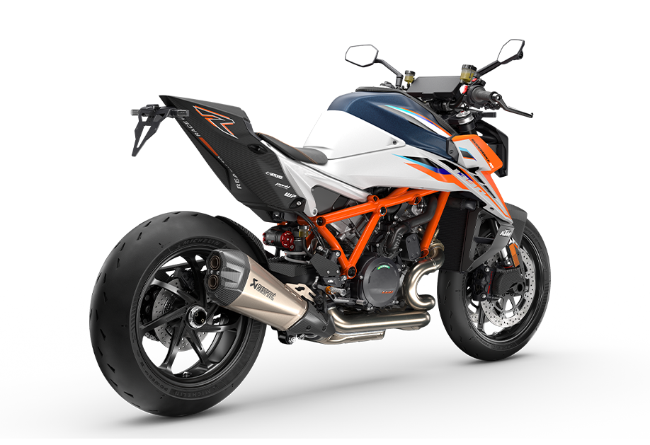 PHO_BIKE_PERS_REHI_KTM-naked-bikes-super-duke-rr-studio-right-rear-view_#SALL_#AEPI_#V1.png