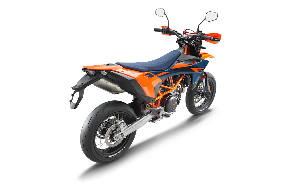 PHO_BIKE_PERS_REHI_KTM-supermoto-690-smcr-right-rear-view-studio-image_#SALL_#AEPI_#V1.png