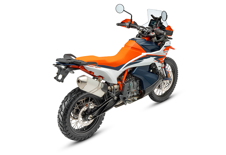 PHO_BIKE_PERS_REHI_MY25-KTM-790-ADV-R-REAR-RIGHT_#SALL_#AEPI_#V1.png