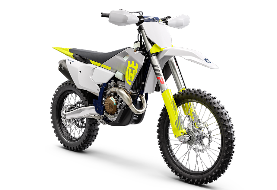 PHO_BIKE_PERS_REVO_FX-350-MY24-front-right_#SALL_#AEPI_#V1.png