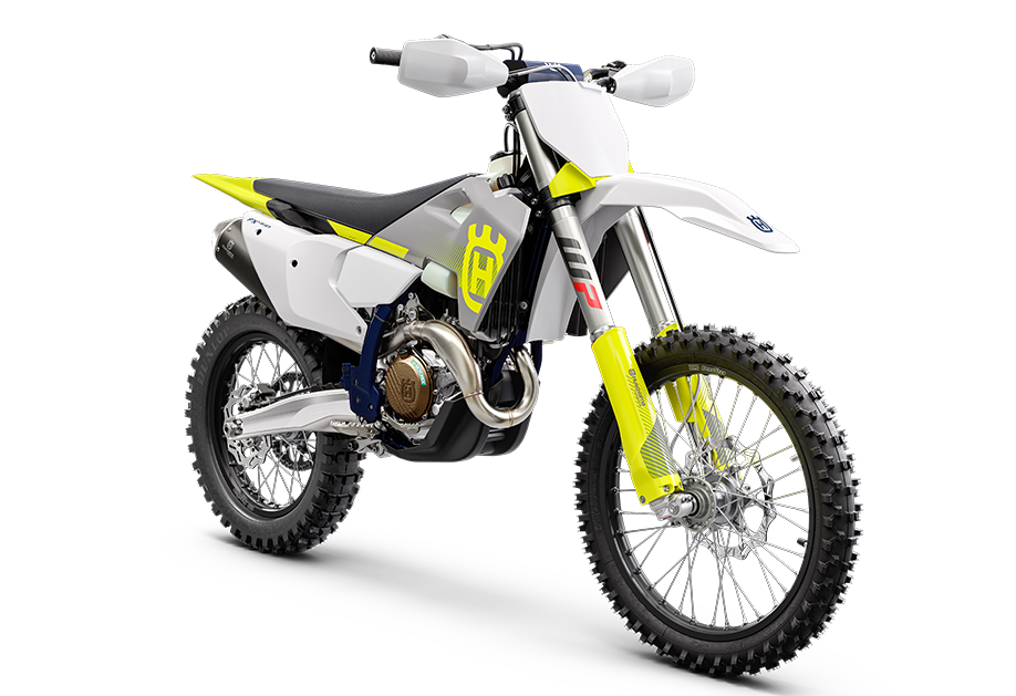 PHO_BIKE_PERS_REVO_FX450-MY24-front-right_#SALL_#AEPI_#V1.png