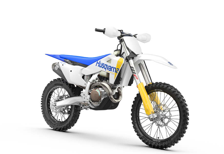PHO_BIKE_PERS_REVO_Husqvarna-CrossCountry-FX-450-MY27-front-right_#SALL_#AEPI_#V1.png