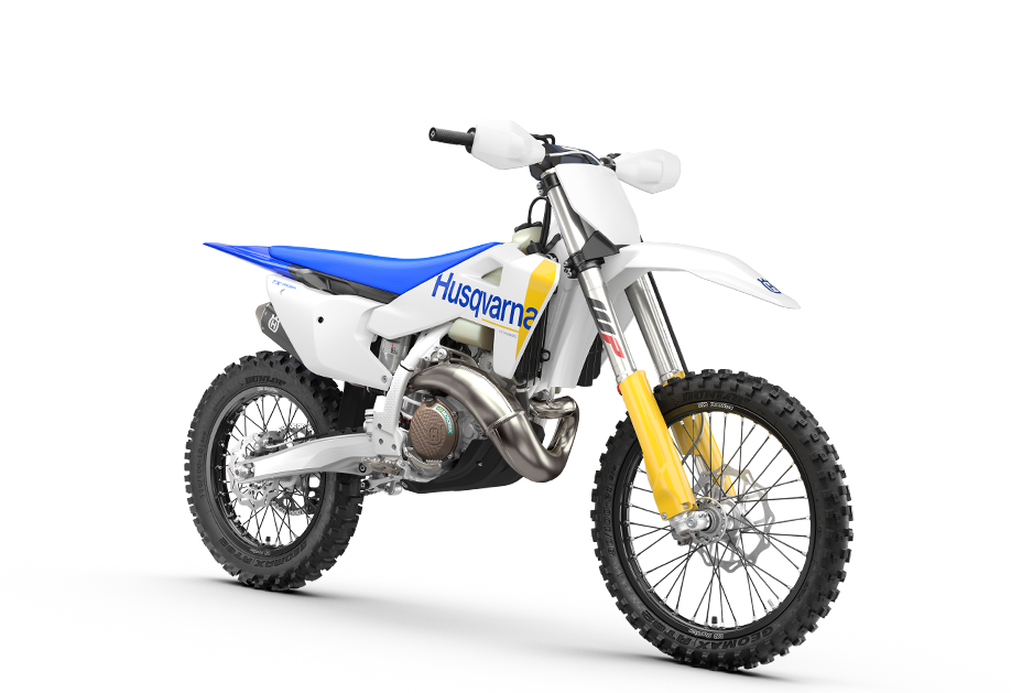 PHO_BIKE_PERS_REVO_Husqvarna-CrossCountry-TX-300-MY27-front-right_#SALL_#AEPI_#V1.png