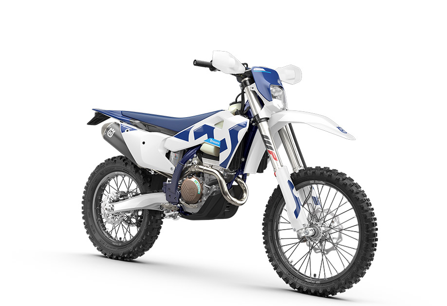 PHO_BIKE_PERS_REVO_Husqvarna-Enduro-FE-250-MY26-front-right_#SALL_#AEPI_#V1.jpg