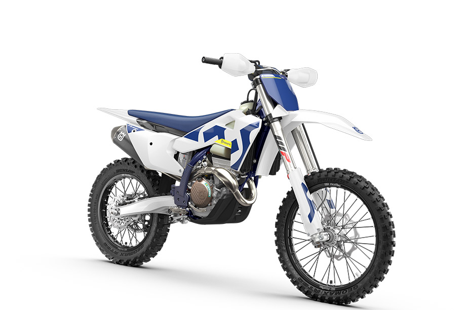PHO_BIKE_PERS_REVO_Husqvarna-Enduro-FX-350-MY26-front-right_#SALL_#AEPI_#V1.jpg