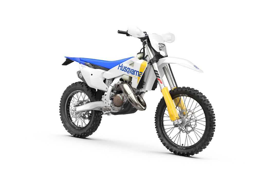 PHO_BIKE_PERS_REVO_Husqvarna-Enduro-TE-125-MY27-front-right_#SALL_#AEPI_#V1.png