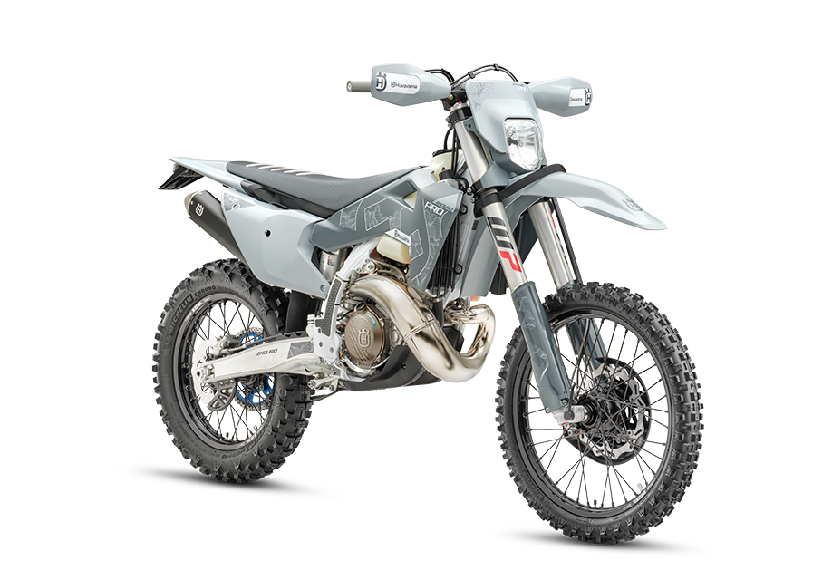 PHO_BIKE_PERS_REVO_Husqvarna-Enduro-TE-300-PRO-MY26-front-right_#SALL_#AEPI_#V1.png