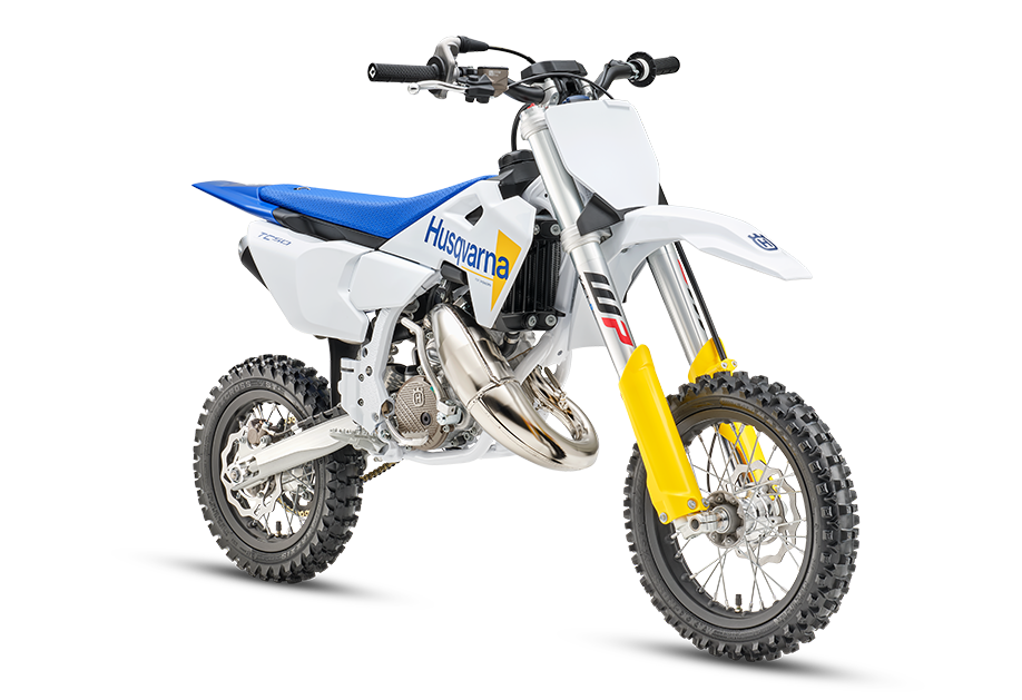 PHO_BIKE_PERS_REVO_hqv-motocross-tc50-my27-right-front-45_#SALL_#AEPI_#V1.png
