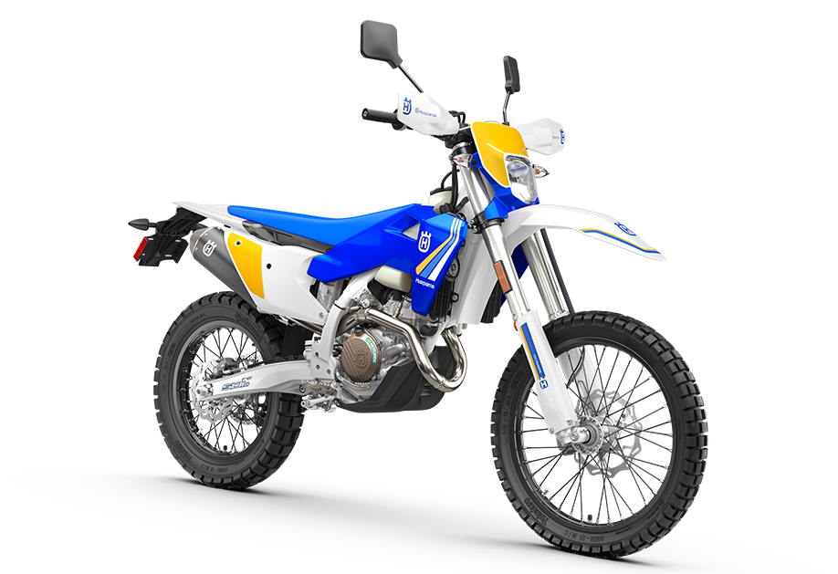 PHO_BIKE_PERS_REVO_husqvarna-FE-501s-Heritage-MY-2025-front-right_#SALL_#AEPI_#V1.png