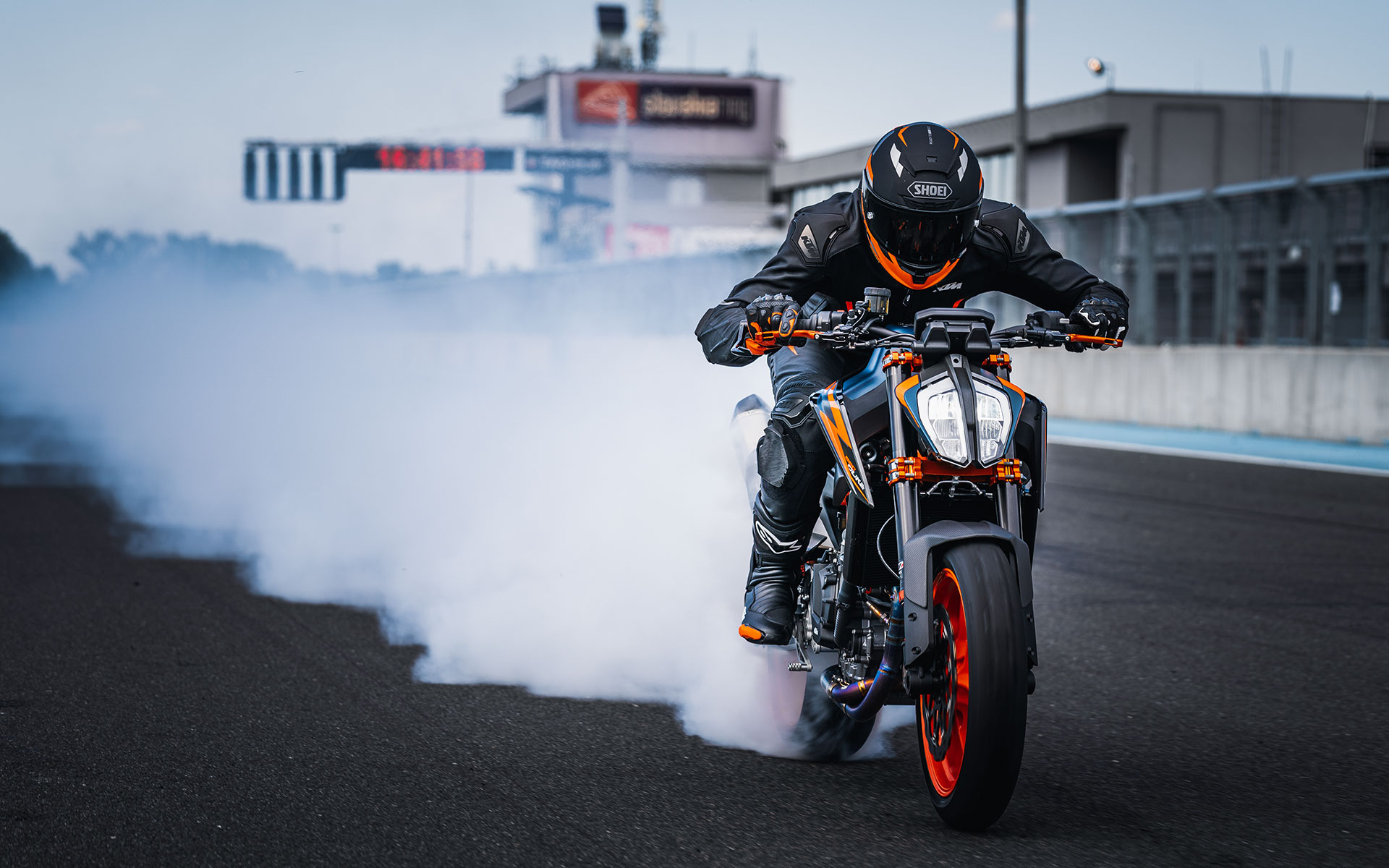 ktm 890 duke r