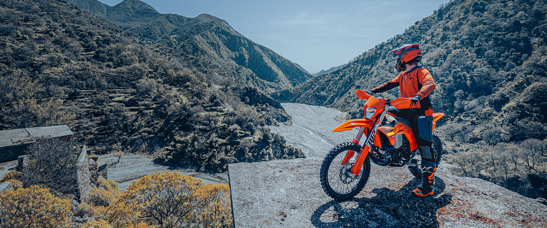 2026 KTM 300 XC-W hero