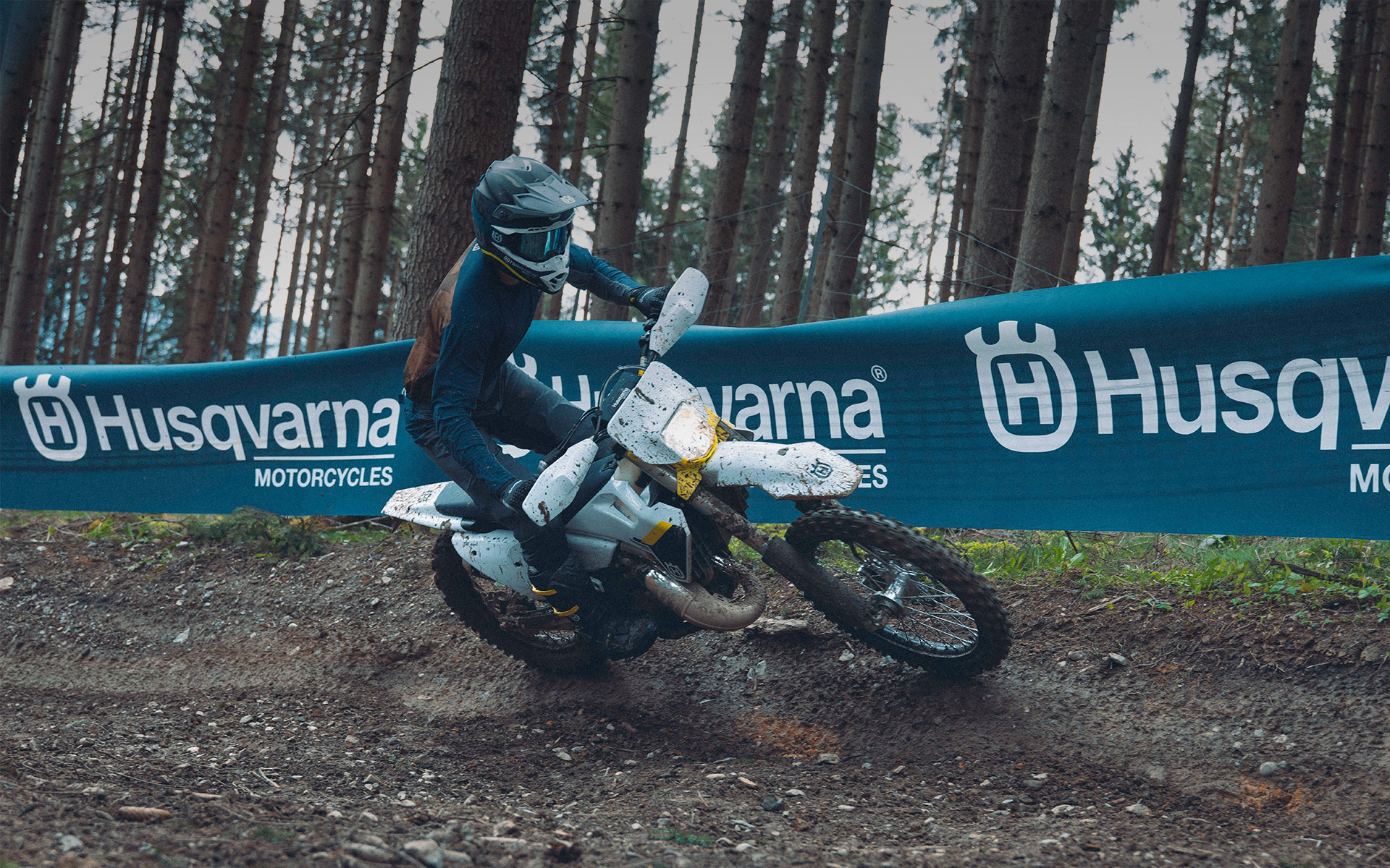 TE 250 | 2025 - Take control | Husqvarna 日本